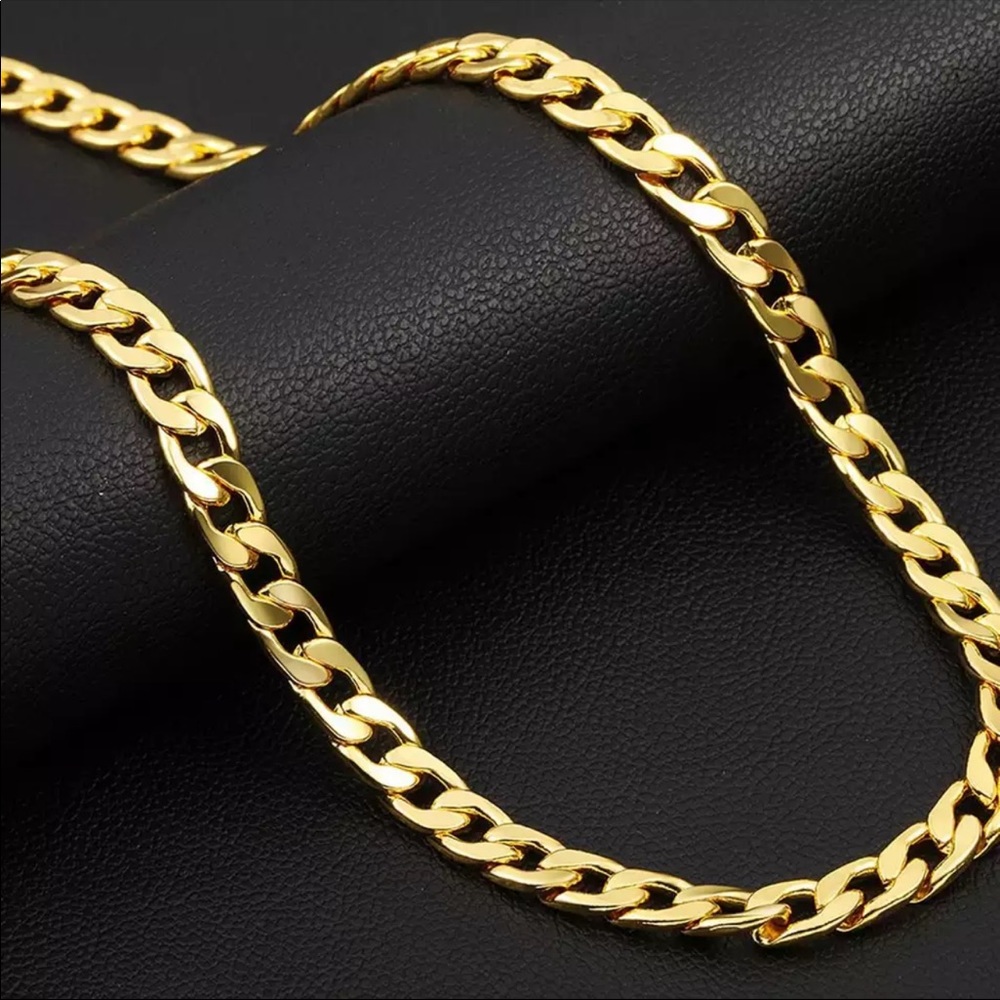 New men gold cuban chain necklace - Picture 2 of 4